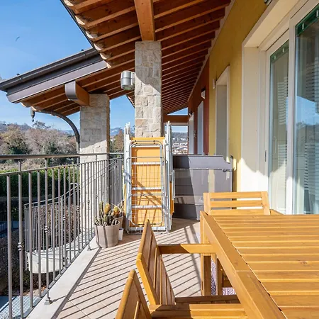 Di Garda A 300 M - Ardea Duplex * Manerba del Garda